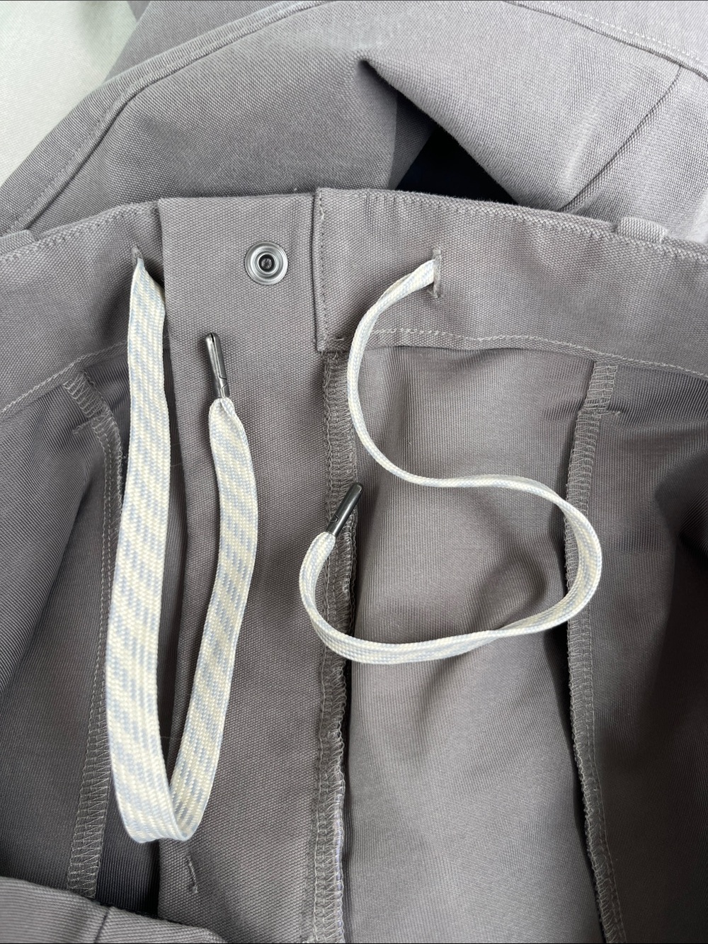 Vuori Meta Pants - Picture 11 of 13